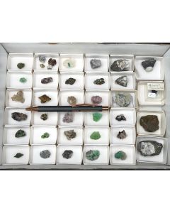 Mixed minerals; Tsumeb Mine, Namibia; Ilse Baer collection; 1 unique half size flat