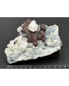 Heulandite, Apophyllite xls; Pune, India; Gerd Tremmel collection; Cab; unique piece
